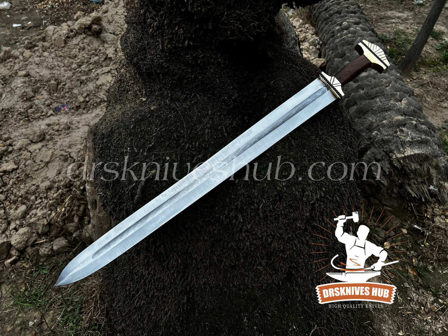 HANDFORGED CUSTOM VIKING SWORD, BATTLE-READY AND PAIRED WITH A LEATHER SHEATH COVER
