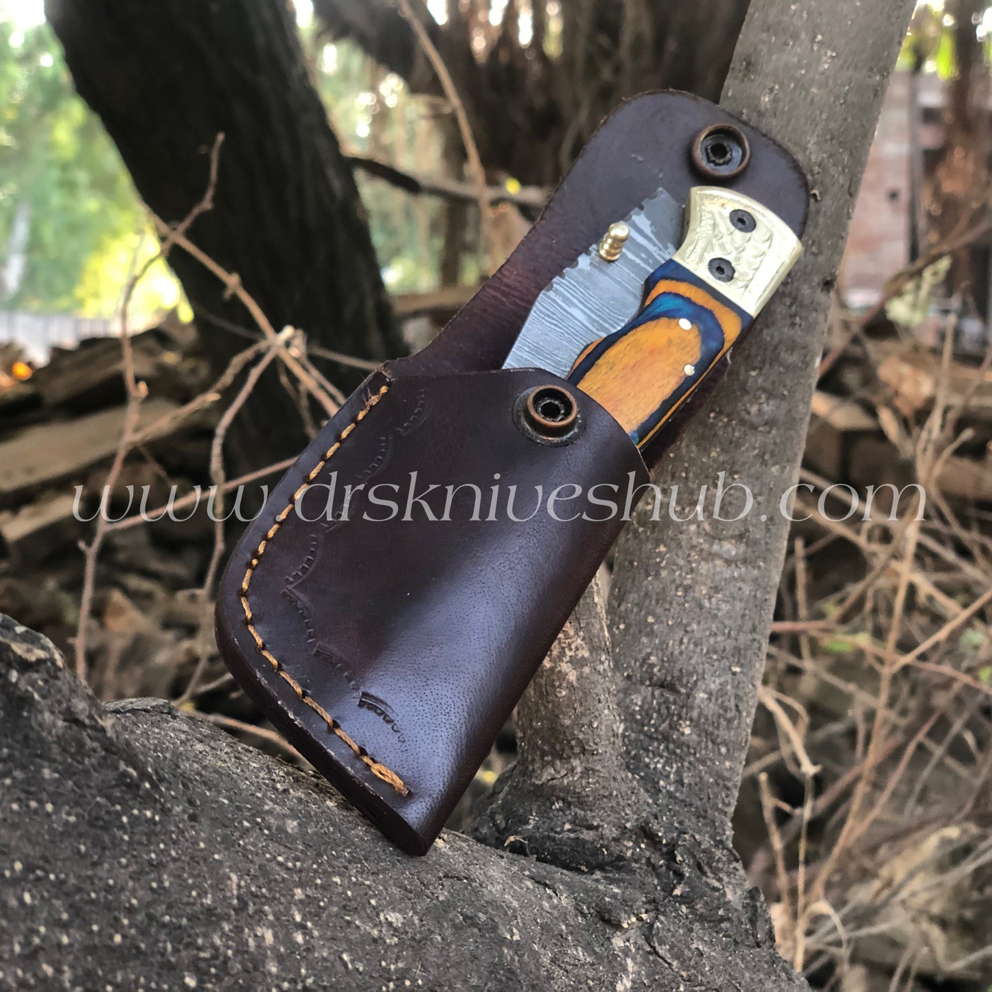 Folding Knife Handmade Damascus Steel Folding Pocket Knife .Outdoor knife With Leather Pouch
