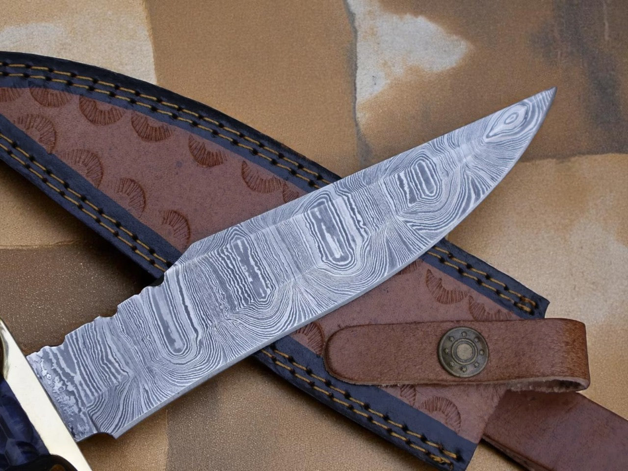 Clip point Handmade Damascus Steel Blade Hunting knife , Edc knife With Leather sheath Cover || Drs Knives Hub