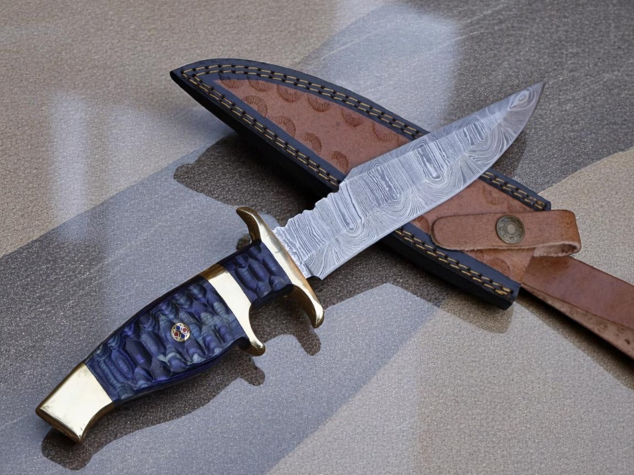 Clip point Handmade Damascus Steel Blade Hunting knife , Edc knife With Leather sheath Cover || Drs Knives Hub