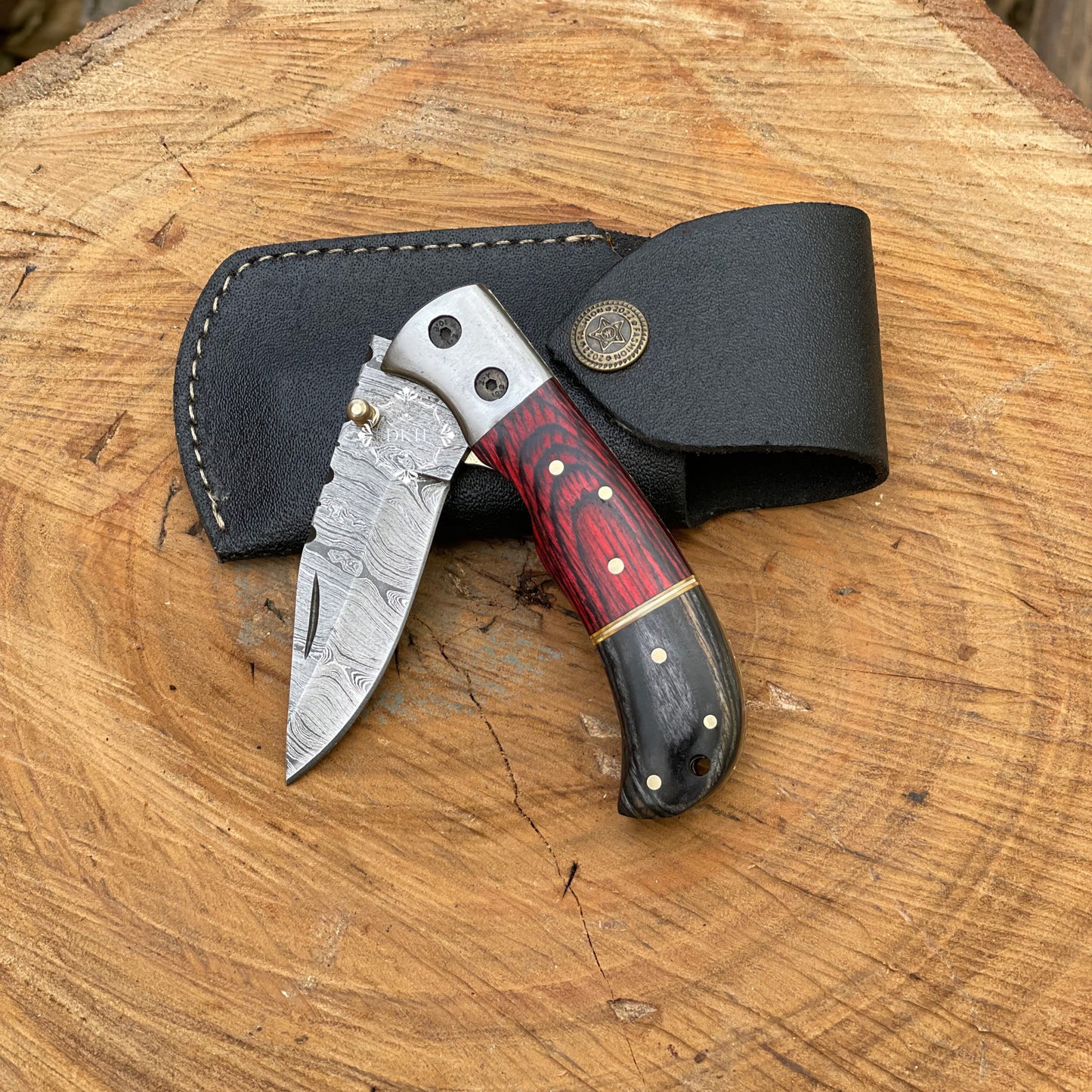 7.5” inches Custom Made Pocket Folder Handmade Damascus Steel Folding Pocket knife with leather pouch