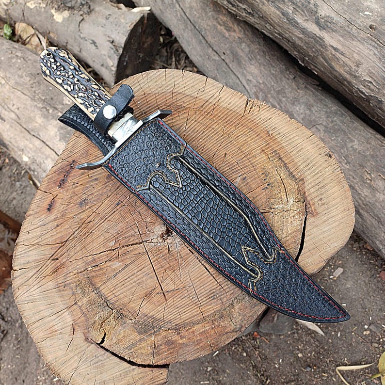 Bowie Knife Custom Handmade Damascus Steel Blade Hunting , Bowie Knife Antler Horn Handle With Leather Sheath Cover