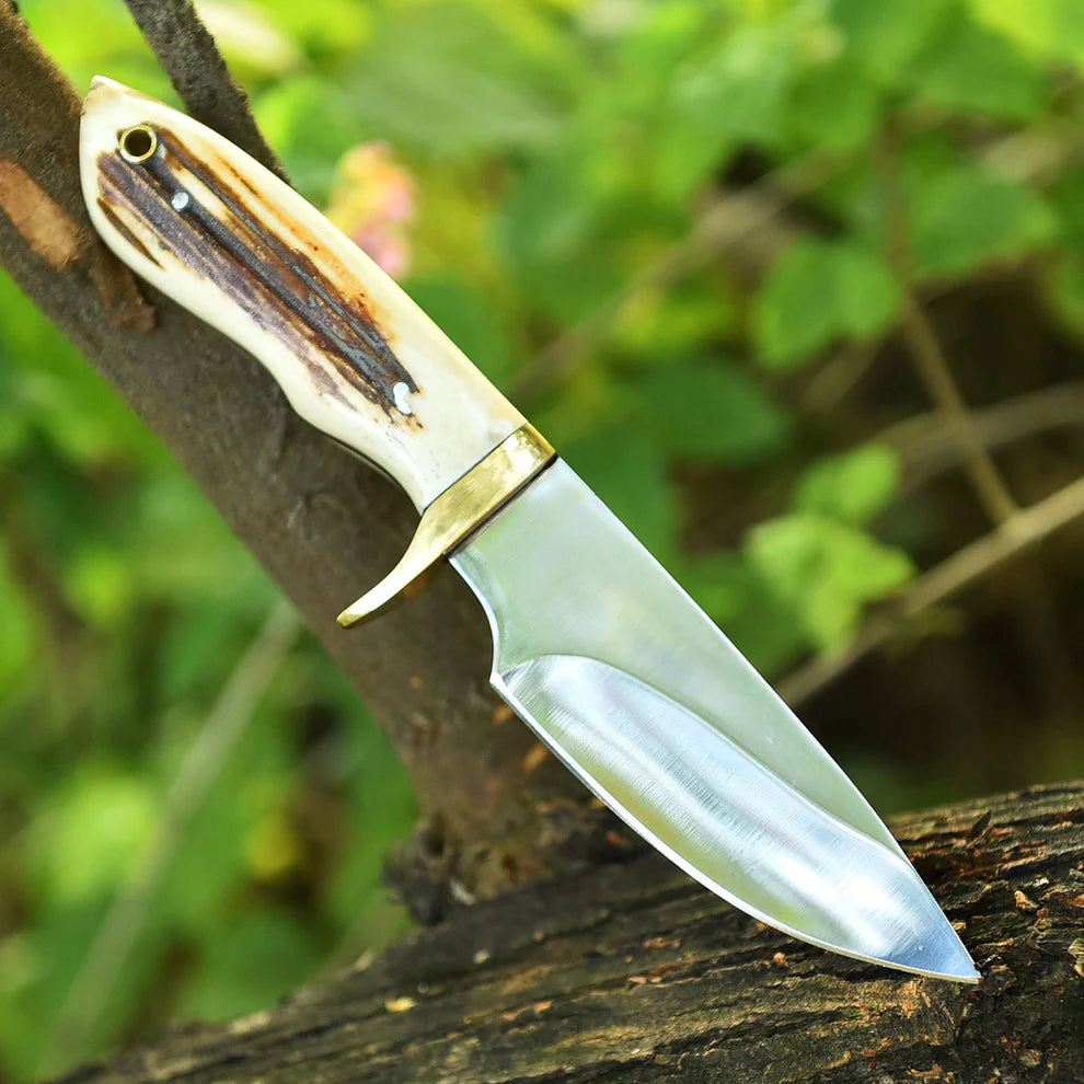 Handmade fixed blade skinner knife - stag antler handle