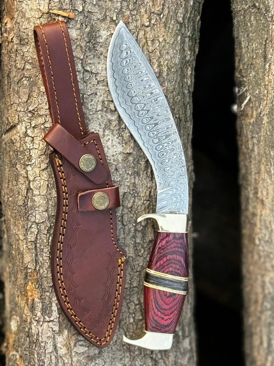 Handmade Damascus Steel Heavy Duty Kukri Knife Sharp Blade, With Leather Sheath
