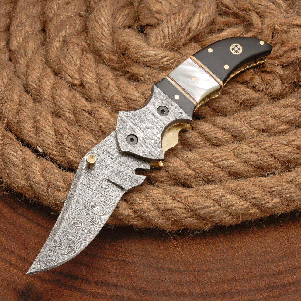 Custom made folding pocket knife with leather pouch || drs knives hub
