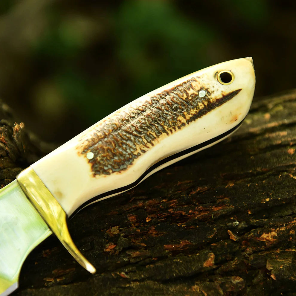 Handmade fixed blade skinner knife - stag antler handle