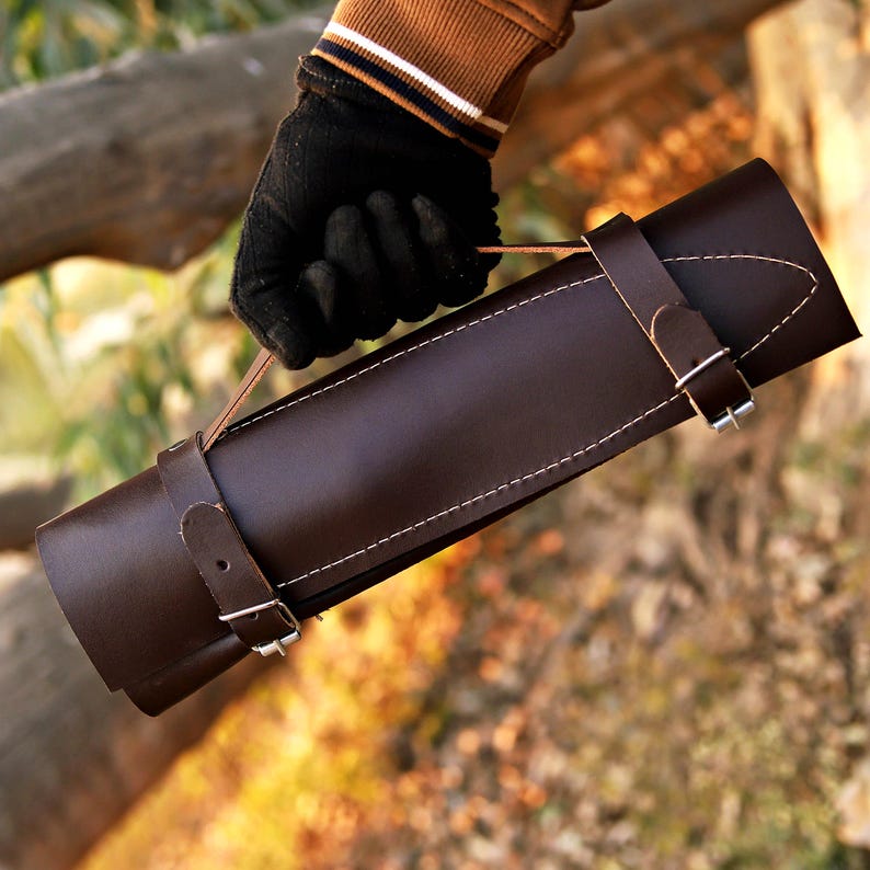 5Pcs Handmade Damascus Steel Chef Set With Leather Roll kit Bag Wood Handle