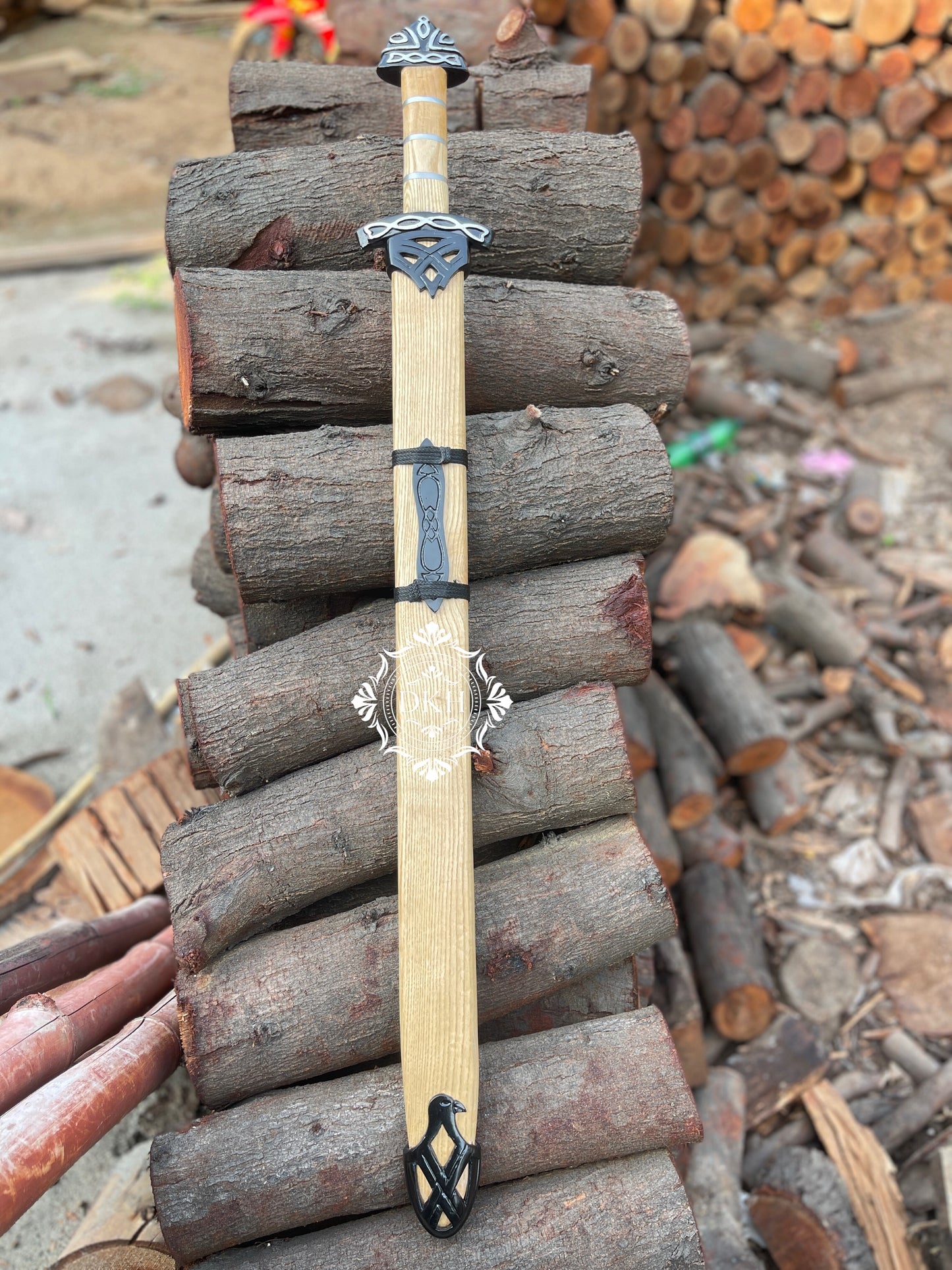 Battle Ready Medieval Sword Custom Handmade Damascus Steel Sword