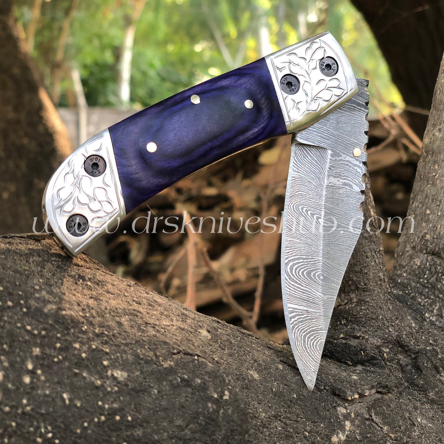 Handmade Damascus Steel Folding Pocket knife Hand Engraved Bolster With Leather Pouch