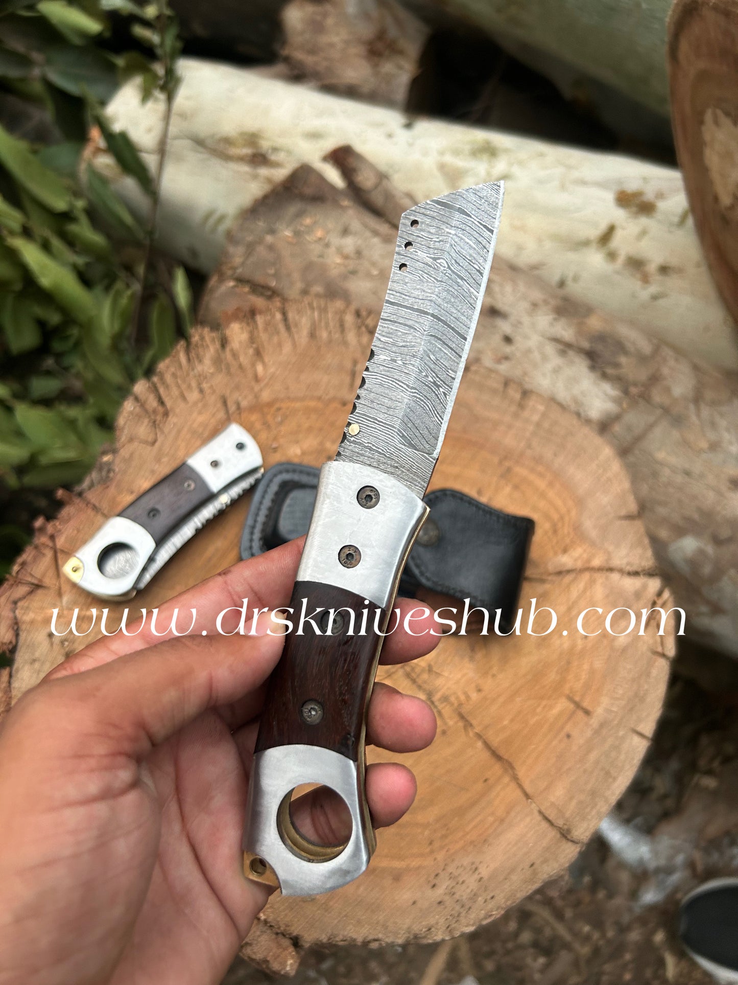 Cigar Cutter Beautiful Handmade Damascus Steel Cigar Cutter knife With leather Sheath Cover