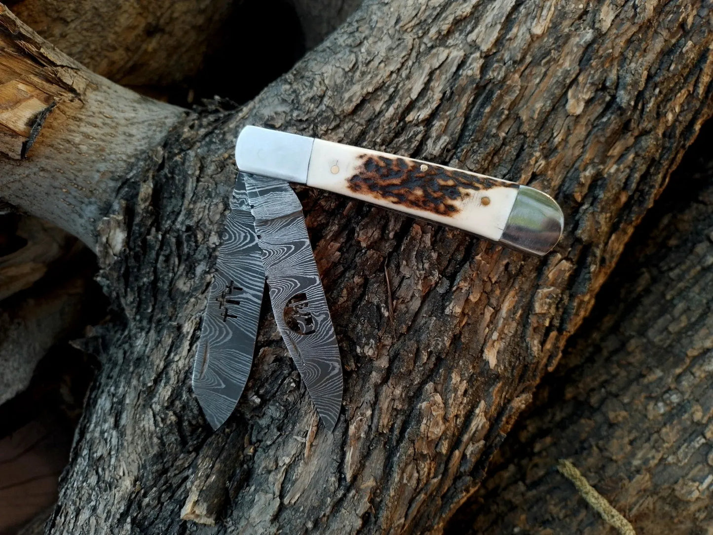 Dual-Blade Trapper Pocket Knife | Stag Antler Handle | Cross-Draw Sheath | DRSKNIVES HUB