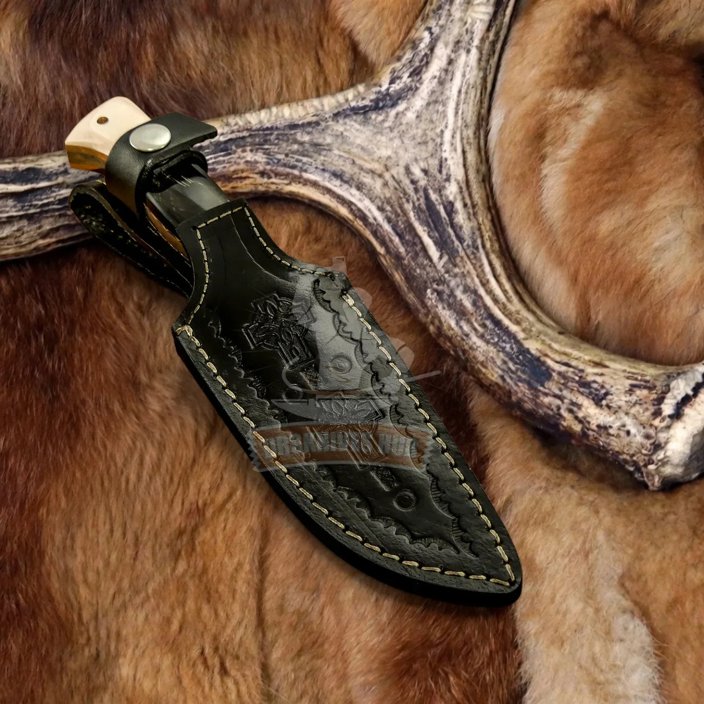 Custom Handmade D2 Full Tang Knife with Genuine Bull Horn Handle & Leather Sheath