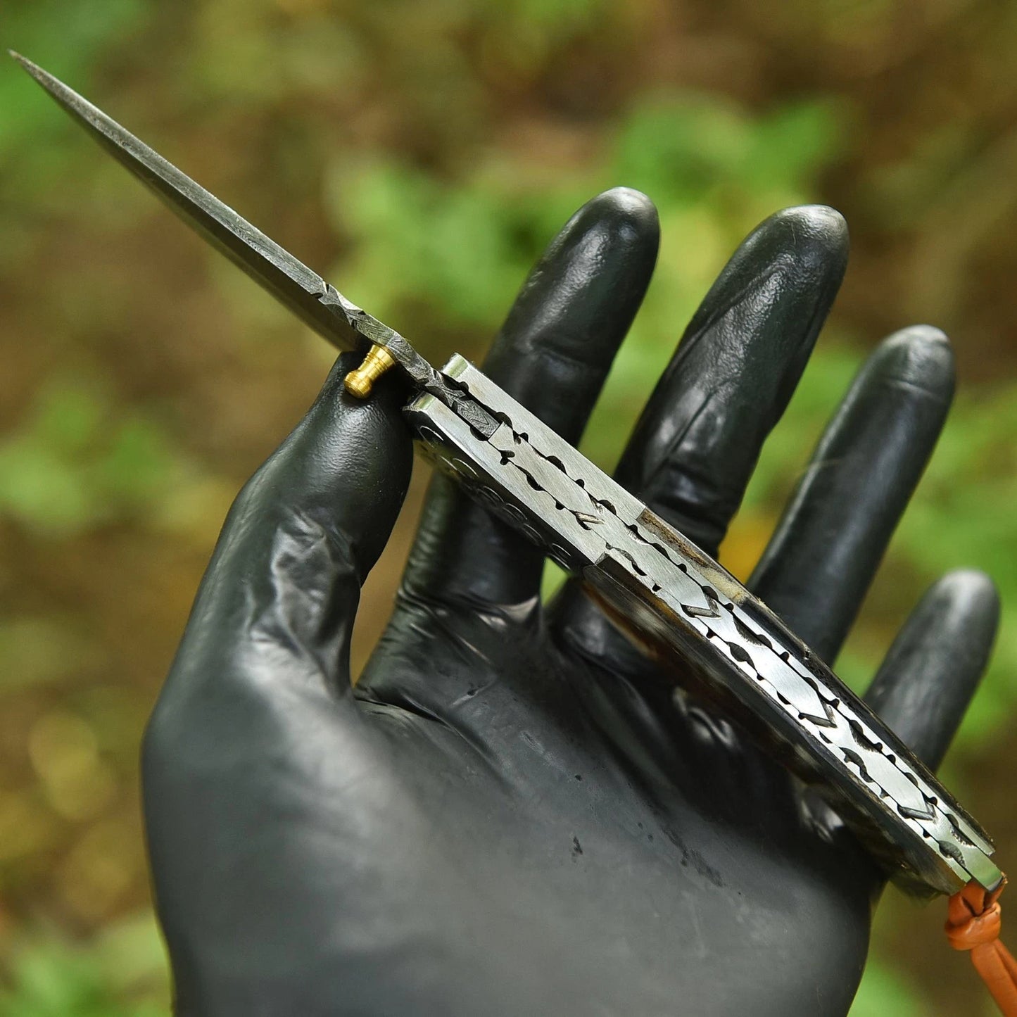 Custom Hancrafted Damascus Folding Blade Pocket Knife With Leather Cover