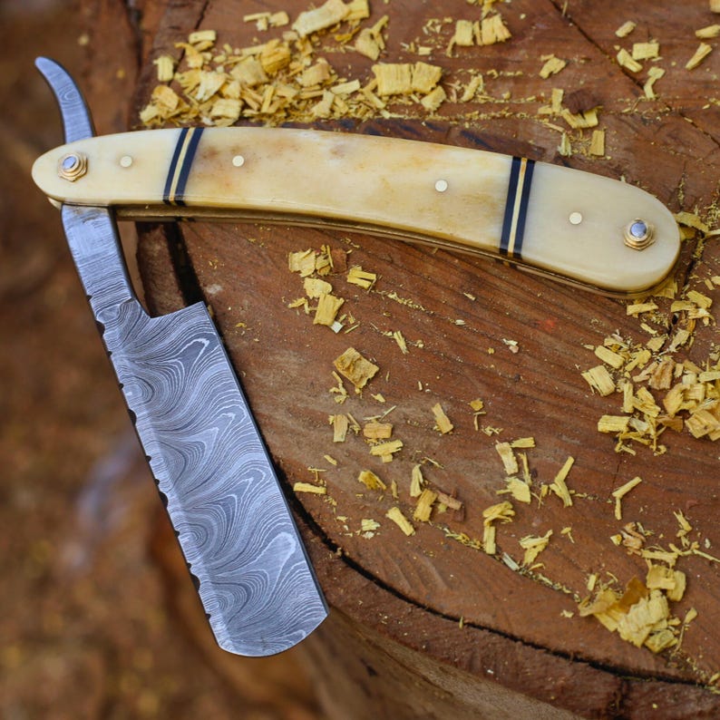 DAMASCUS STEEL STRAIGHT RAZOR KNIFE WITH LEATHER SHEATH || DRS KNIVES HUB