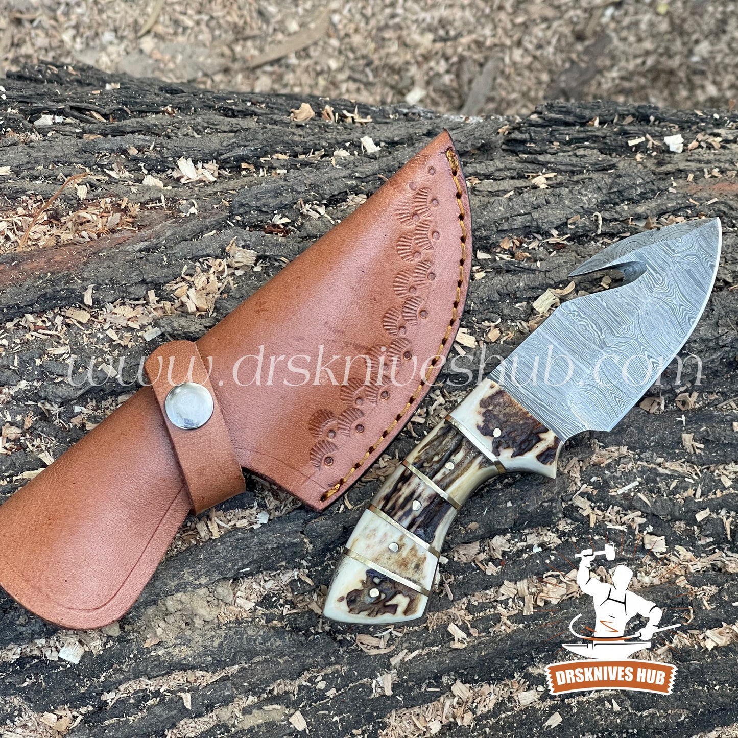 Custom Handmade Damascus Steel Blade Gut Hook Skinning Knife With Leather Sheath pouch