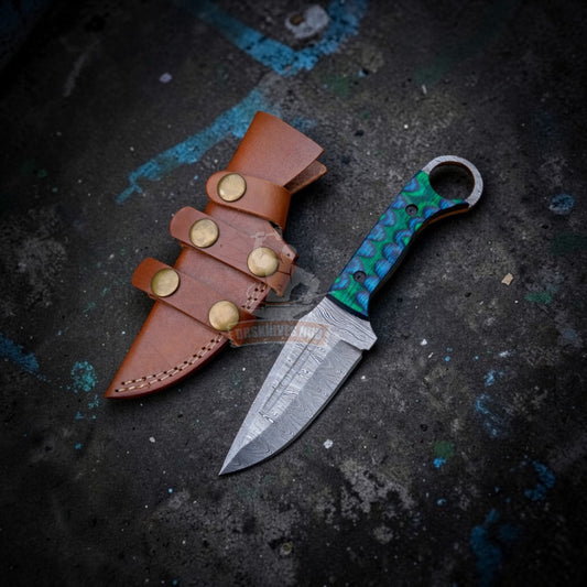 Hand-Forged 9" Damascus Steel Hunting Knife with Colored Resin Handle and Leather Sheath– Perfect for Outdoor Enthusiasts