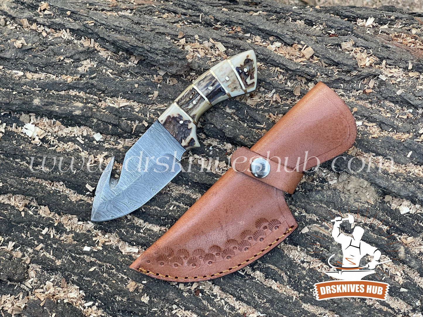 Custom Handmade Damascus Steel Blade Gut Hook Skinning Knife With Leather Sheath pouch