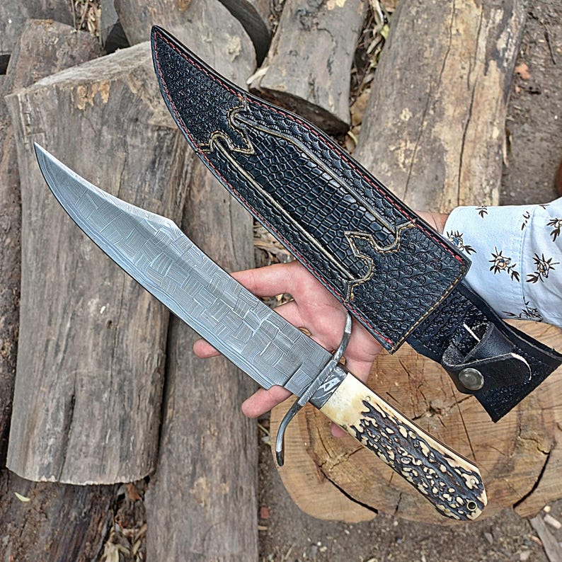 Bowie Knife Custom Handmade Damascus Steel Blade Hunting , Bowie Knife Antler Horn Handle With Leather Sheath Cover