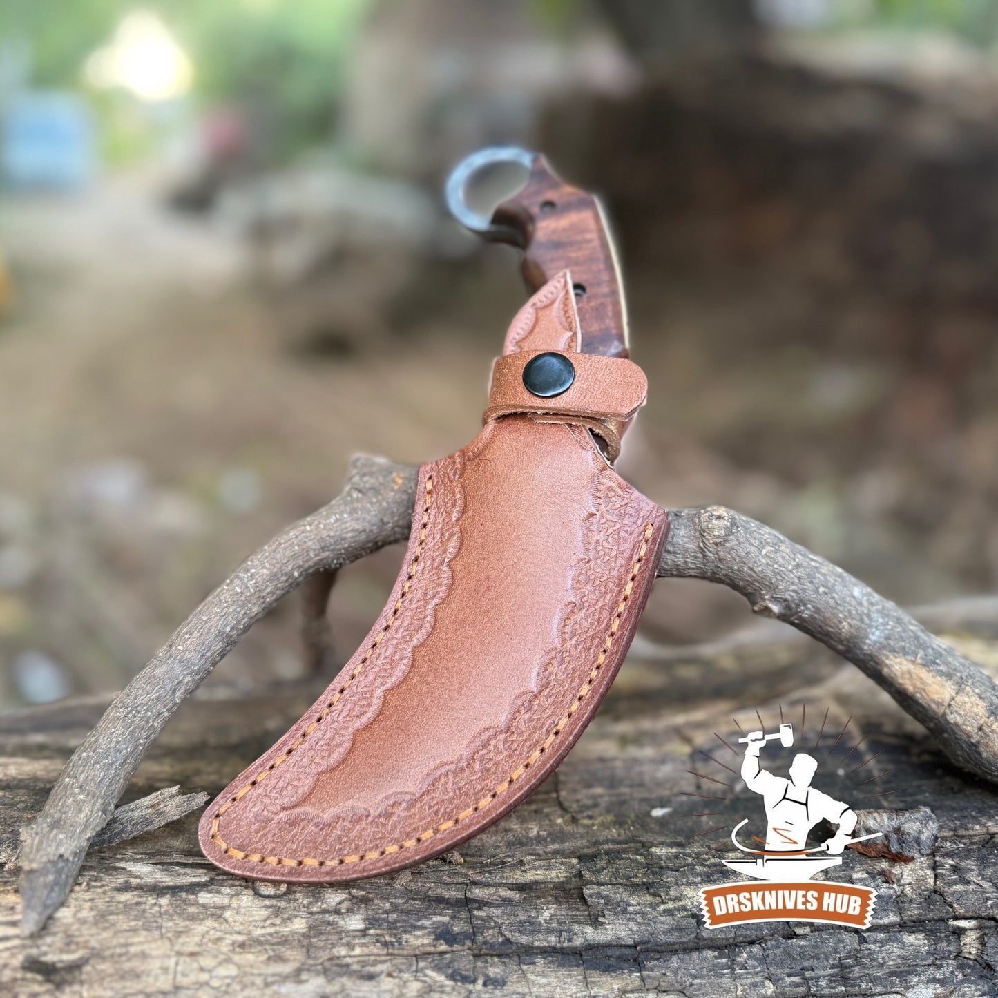 Handmade Damascus Steel Blade Wood Handle Karambit Knife With Leather Sheath Cover