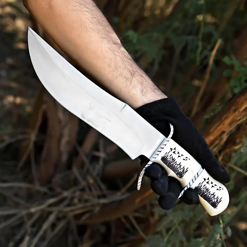 D2 Steel Hunting Knife With Resin Handle & Leather Sheath