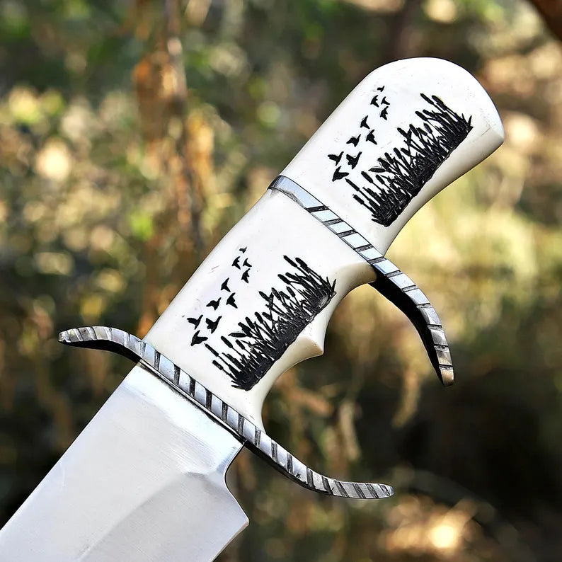 D2 Steel Hunting Knife With Resin Handle & Leather Sheath