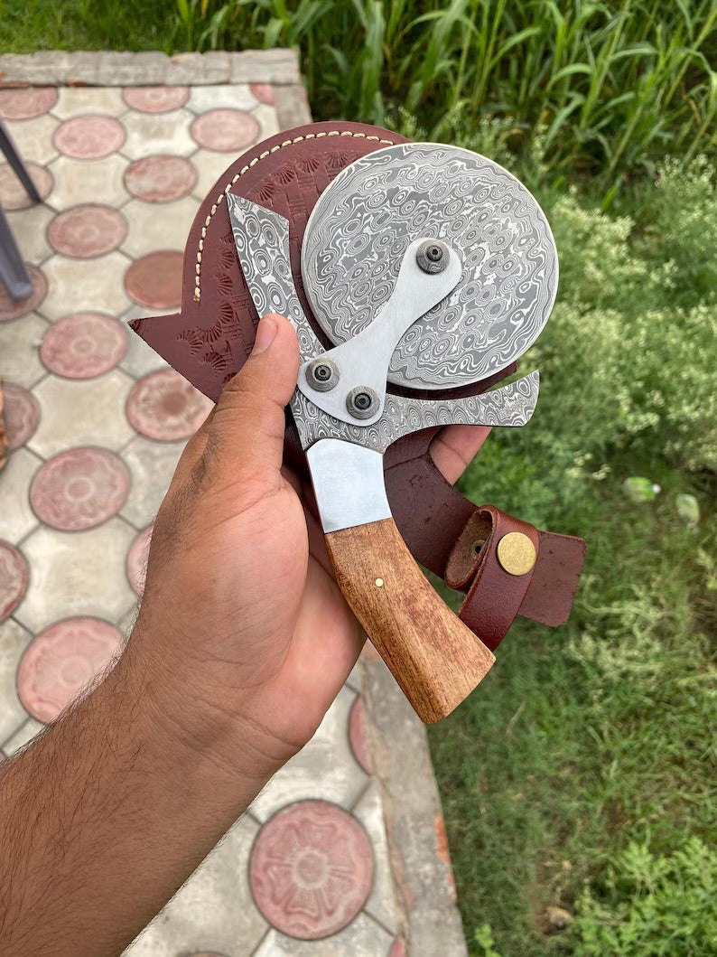 Damascus Steel Pizza Cutter Wheel with Leather Sheath, Pizza Cutter
