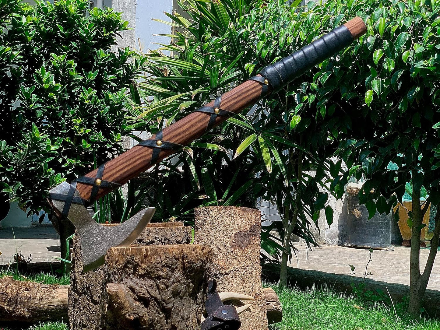 HANDMADE CARBON STEEL VIKING AXE OUTDOOR AXE WITH LEATHER COVER || DRSKNIVES HUB