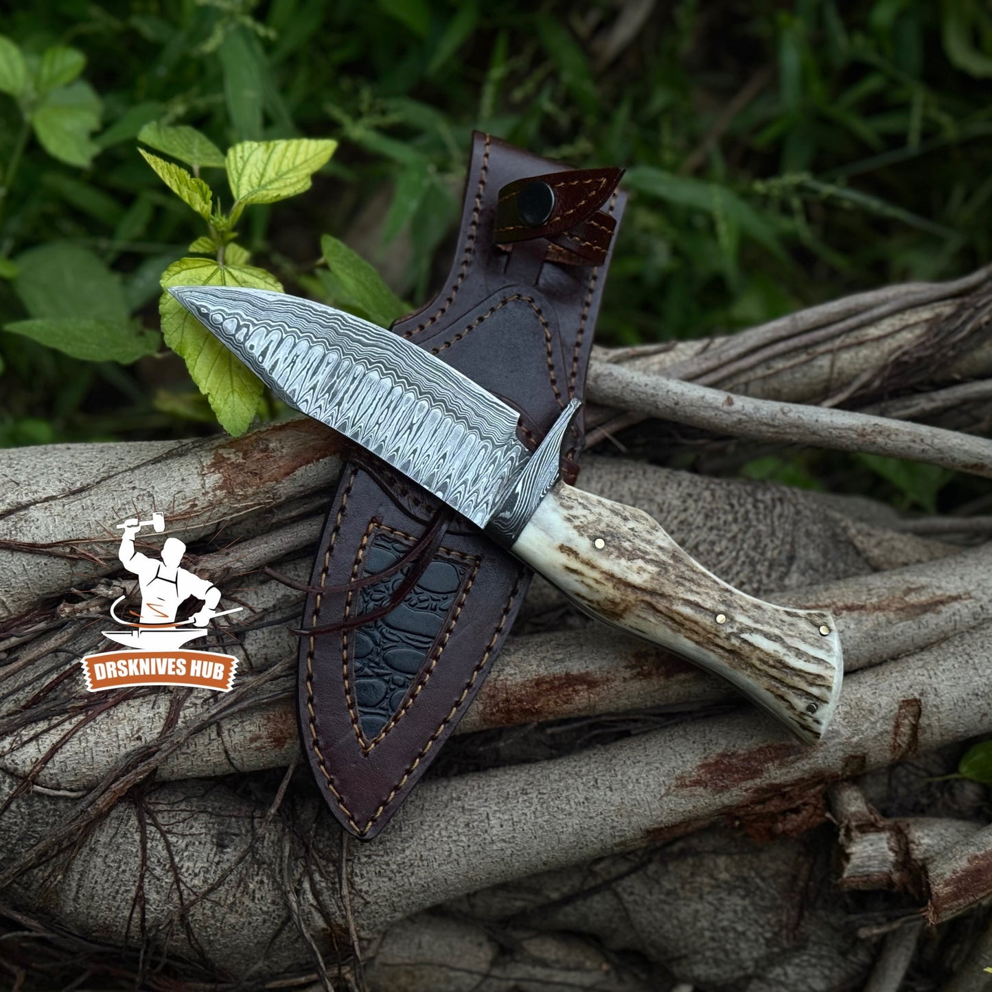 Damascus Steel Hunting Knife Antler Handle
