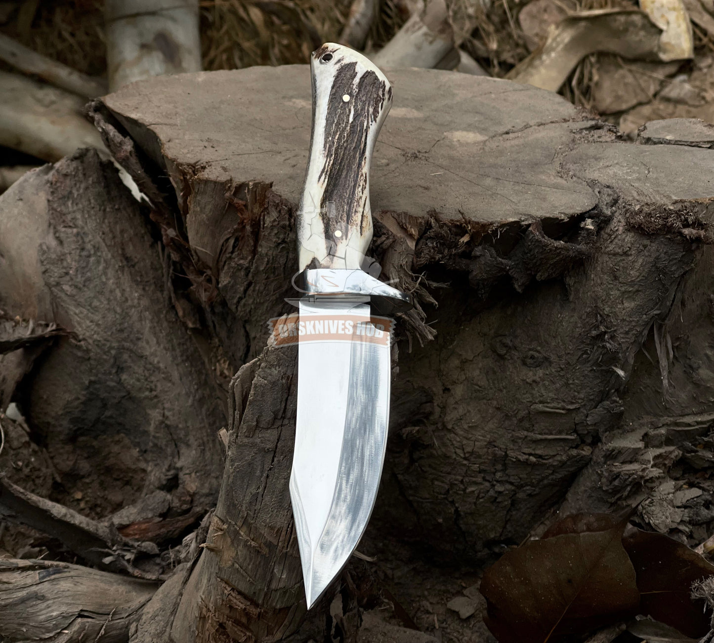 Handmade D2 Steel Hunting Knife: Stag Horn Handle, Leather Sheath