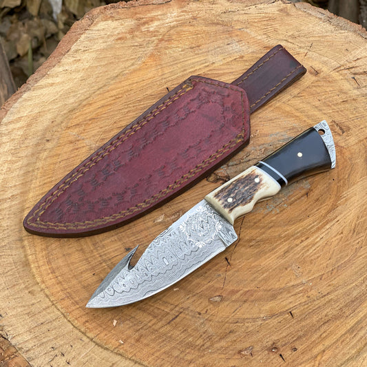 9” Damascus Steel Blade Gut Hook Hunting Knife With leather Sheath Cover