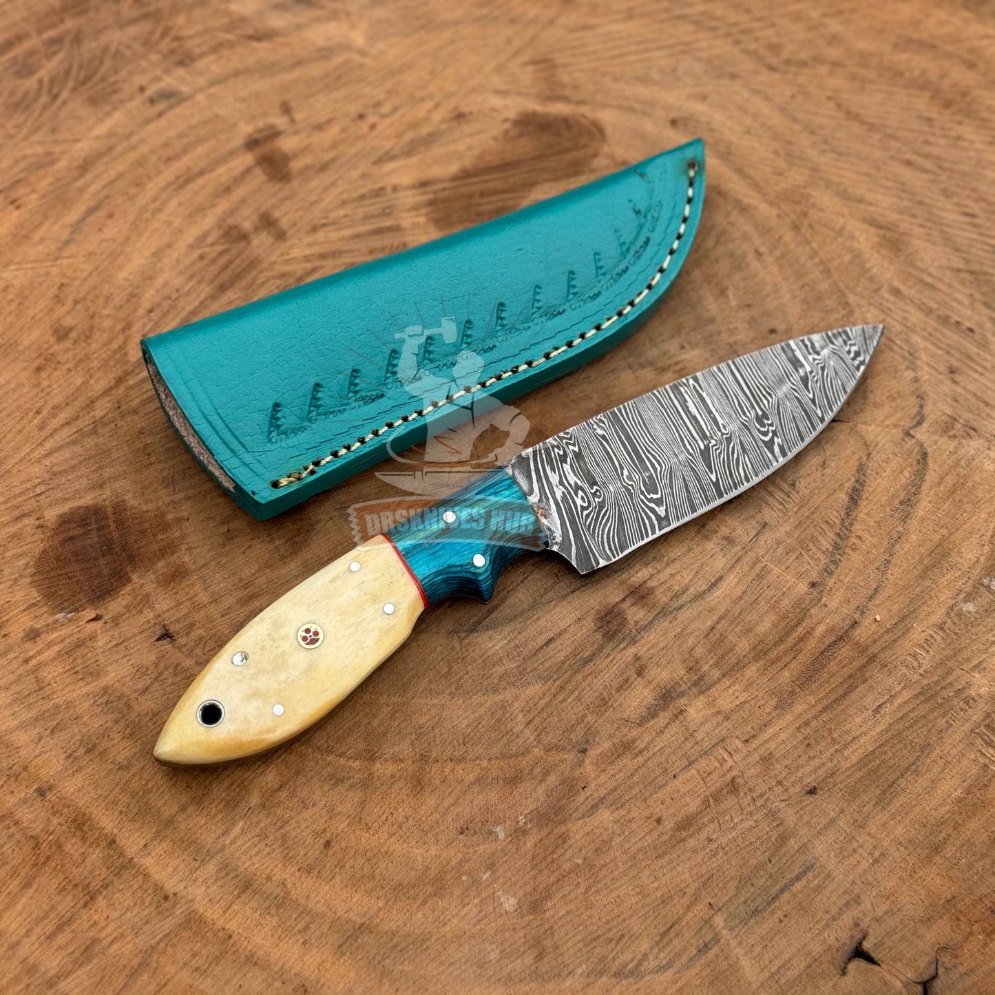 Cowboy knife with sheath