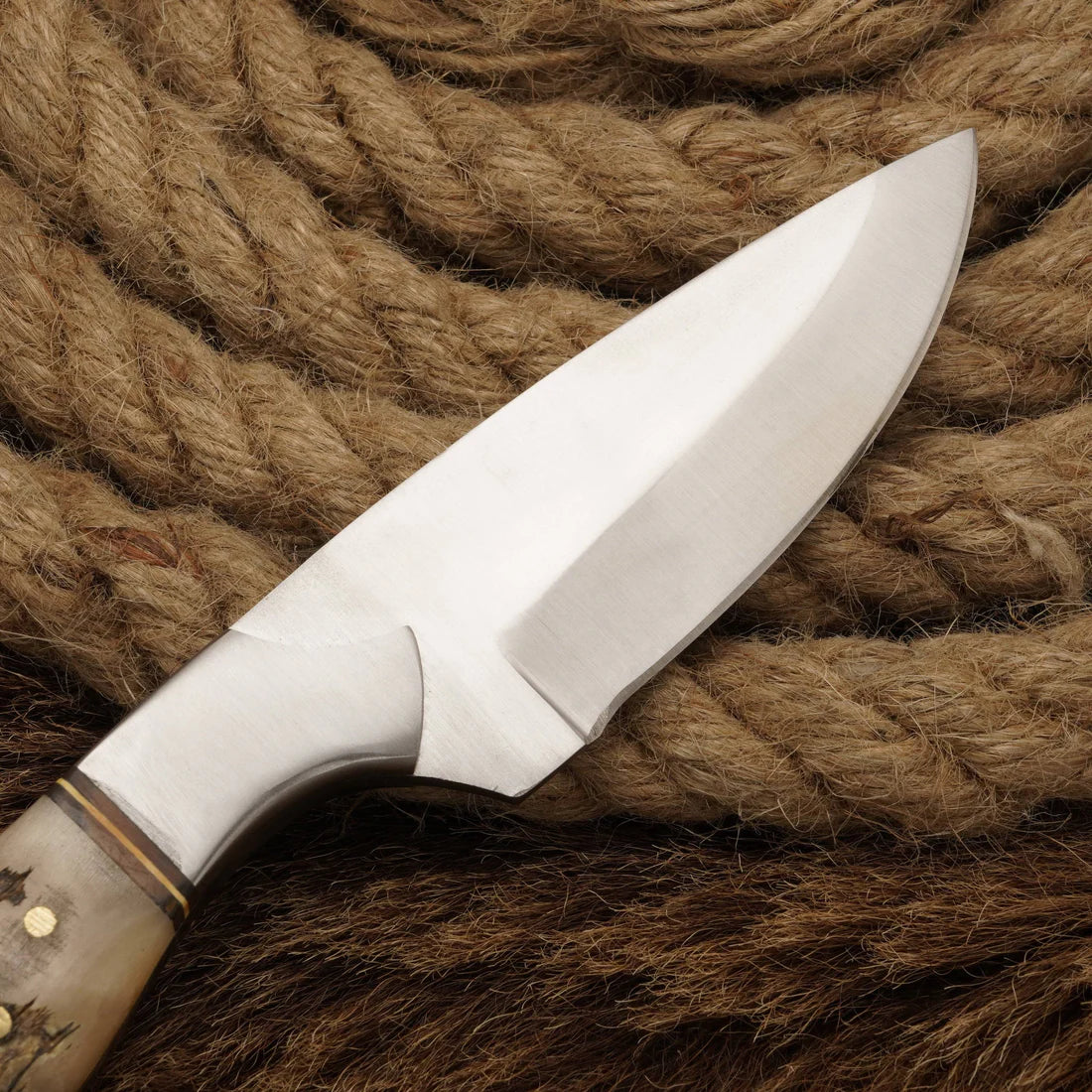 Custom Handmade j2 Steel Skinner Knife Ram Horn Handle || Drs Knives Hub
