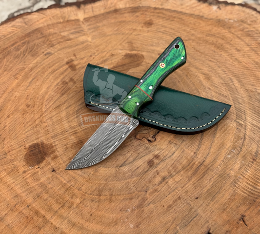 Deer Skinning knife with sheath