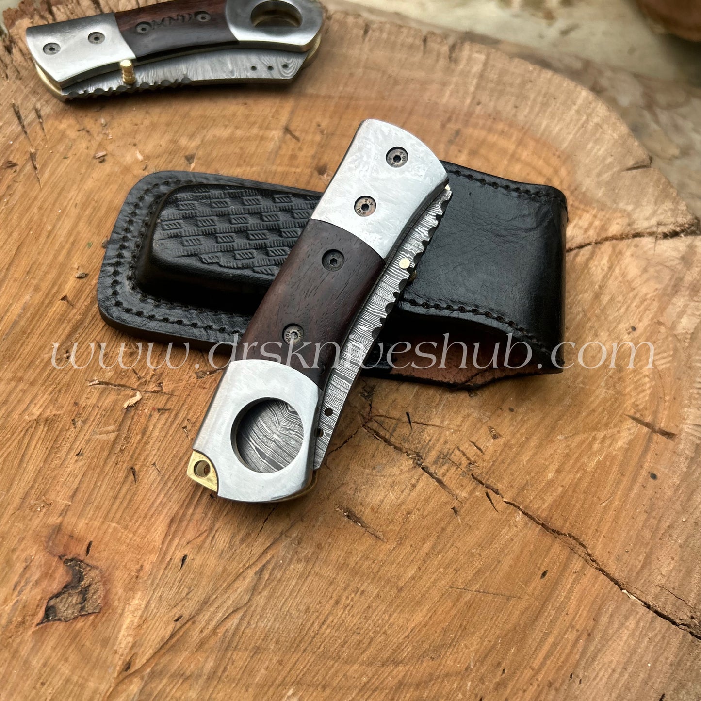 Cigar Cutter Beautiful Handmade Damascus Steel Cigar Cutter knife With leather Sheath Cover