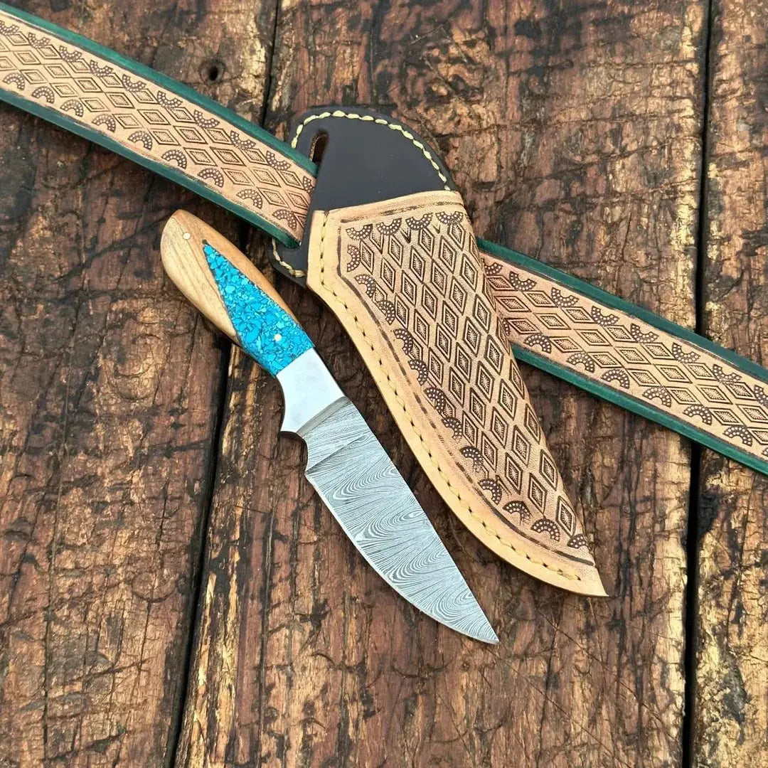 350-layer Damascus steel skinner knife curved 4-inch blade