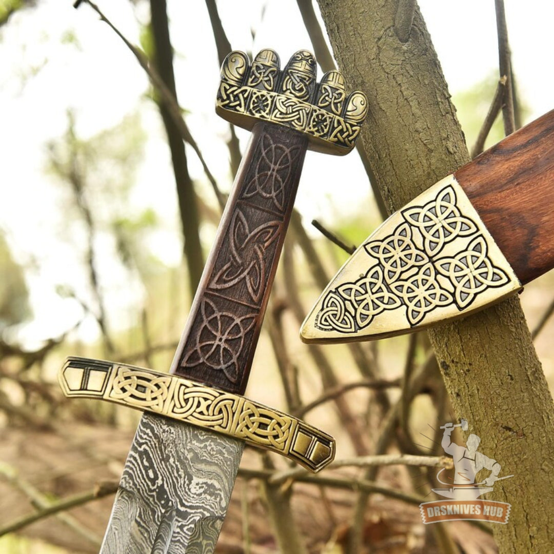 Damascus Steel Medieval Fantasy Sword Handle 