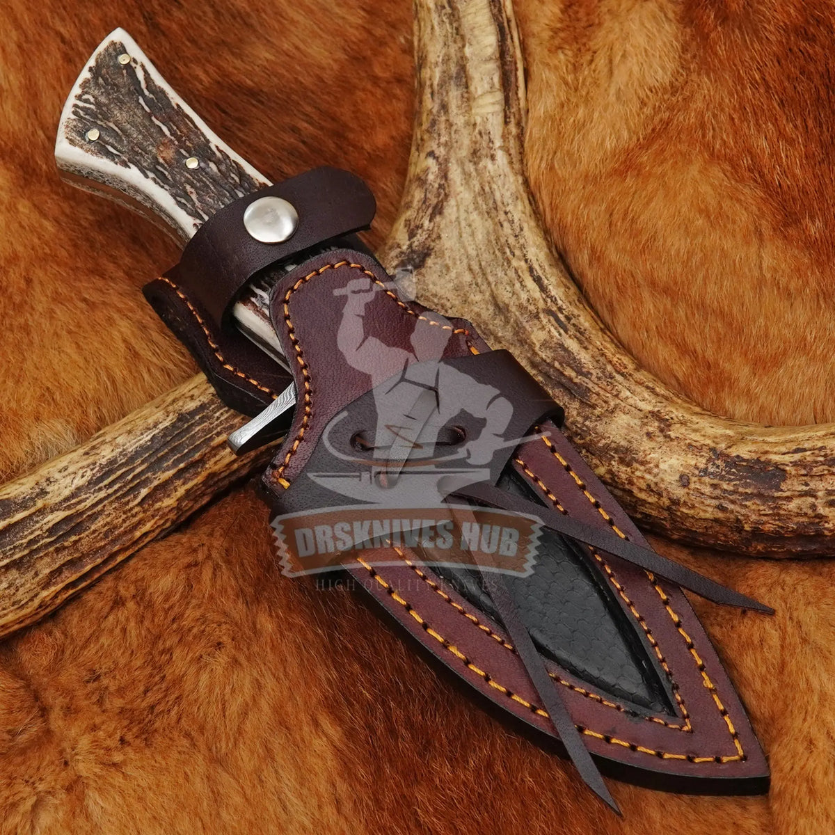 Handmade Damascus hunting knife with leather sheath