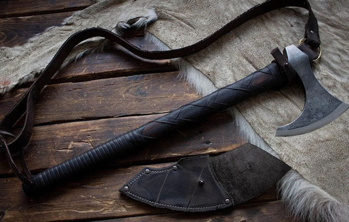 King Ragnar Lothbrok’s Legendary Viking Axe – Hand-Forged Carbon Steel Blade | DRSKNIVES HUB