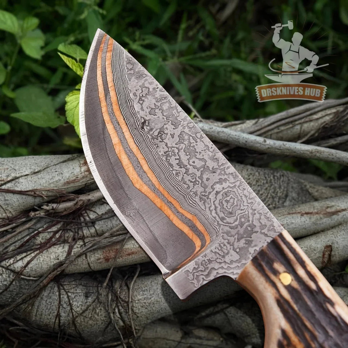 Full-tang Copper Damascus skinner knife with leather sheath
