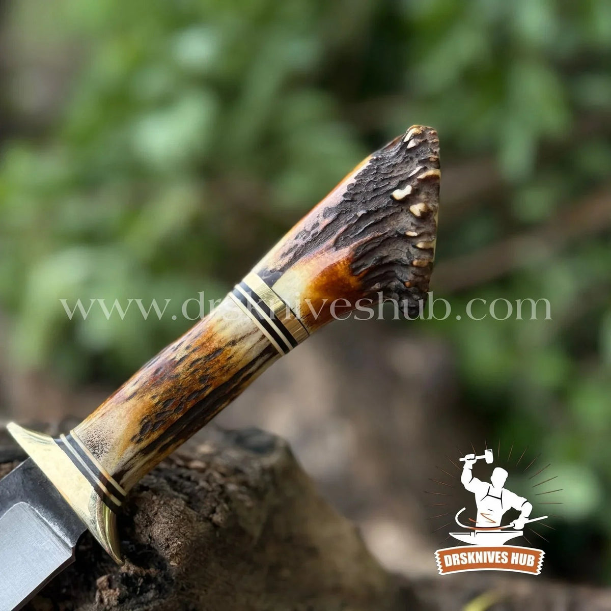 Hand-forged Damascus knife with deer antler handle