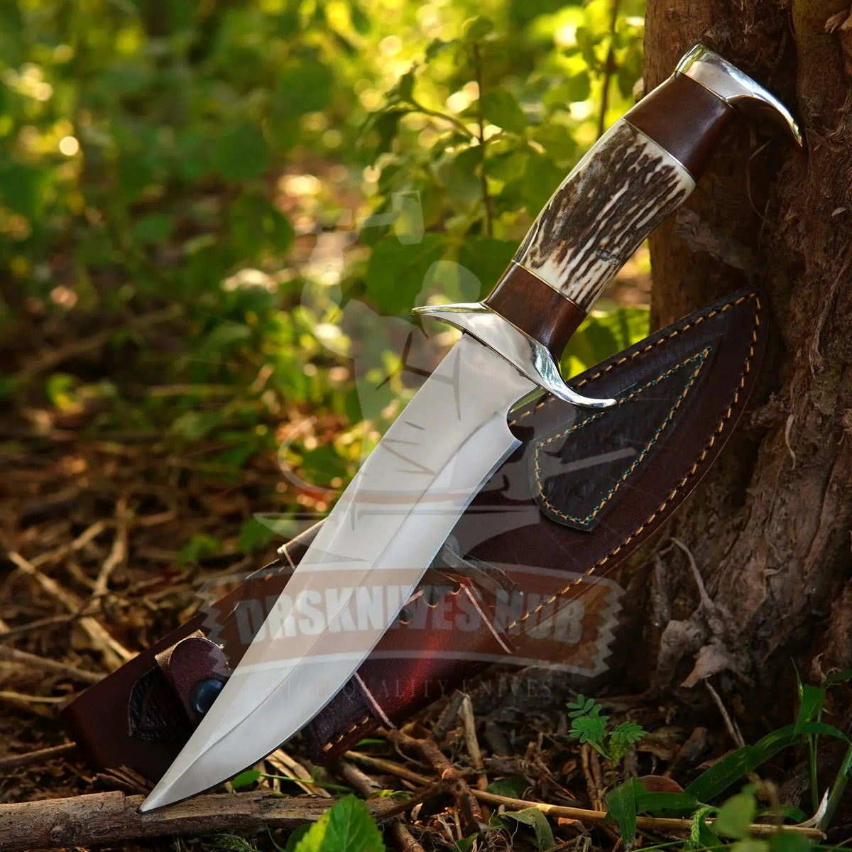Handmade D2 steel Bowie hunting knife with stag antler and rosewood handle