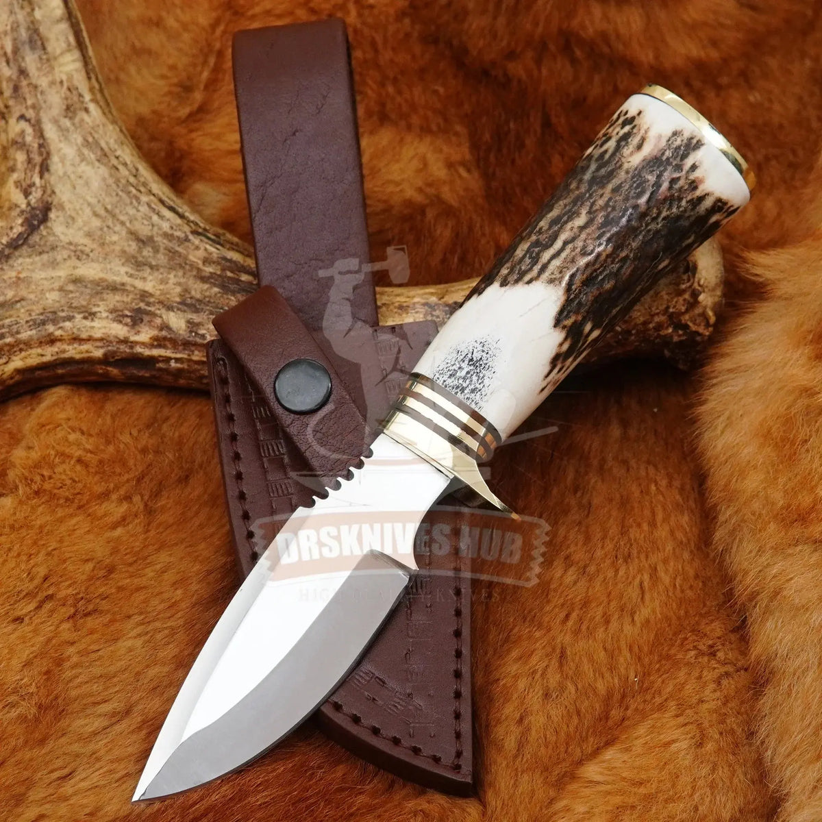 Handmade D2 steel hunting knife with genuine stag horn handle