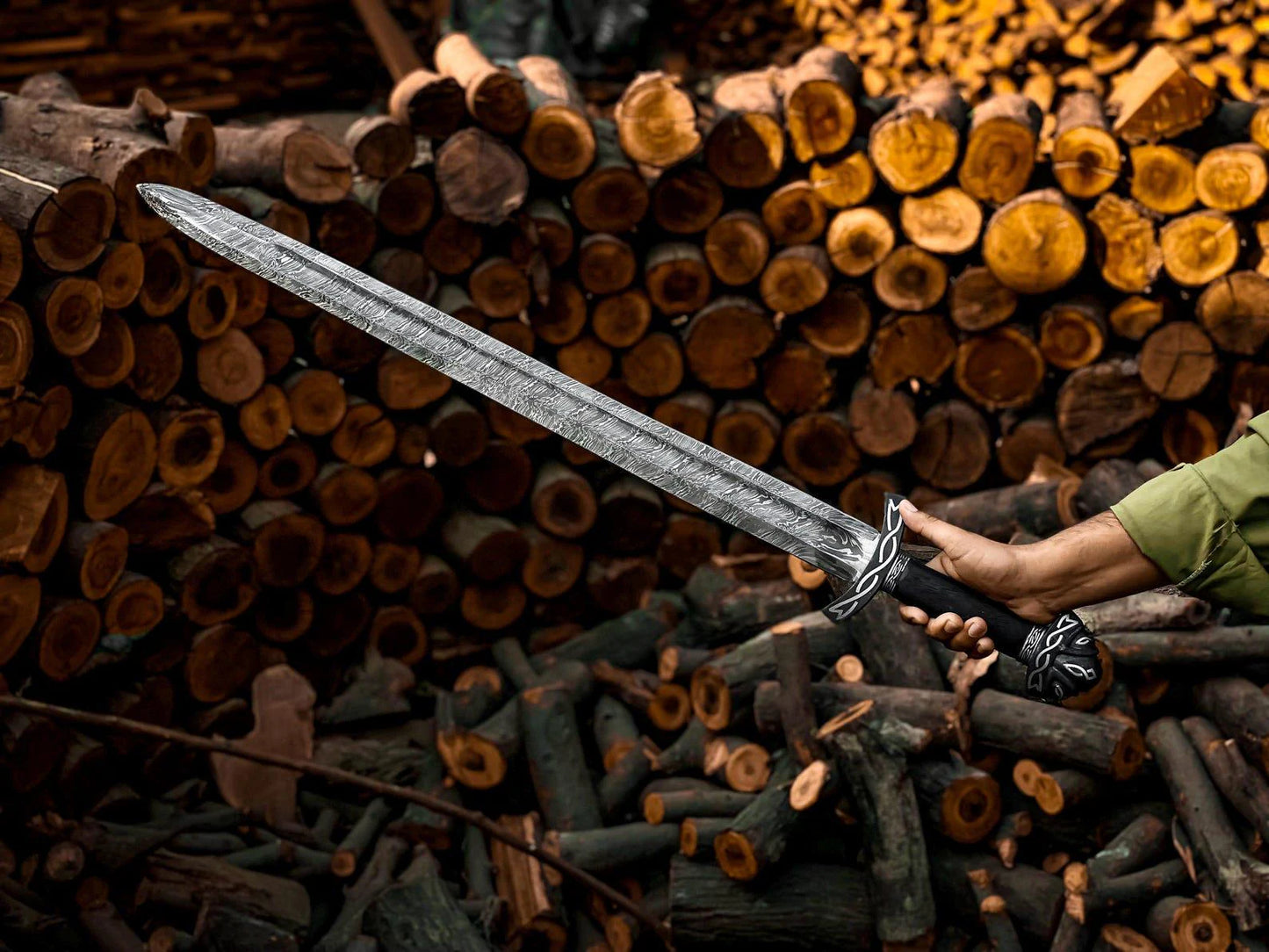 HAND FORGED DAMASCUS STEEL VIKING SWORD WITH SCABBORD| DRS KNIVES HUB