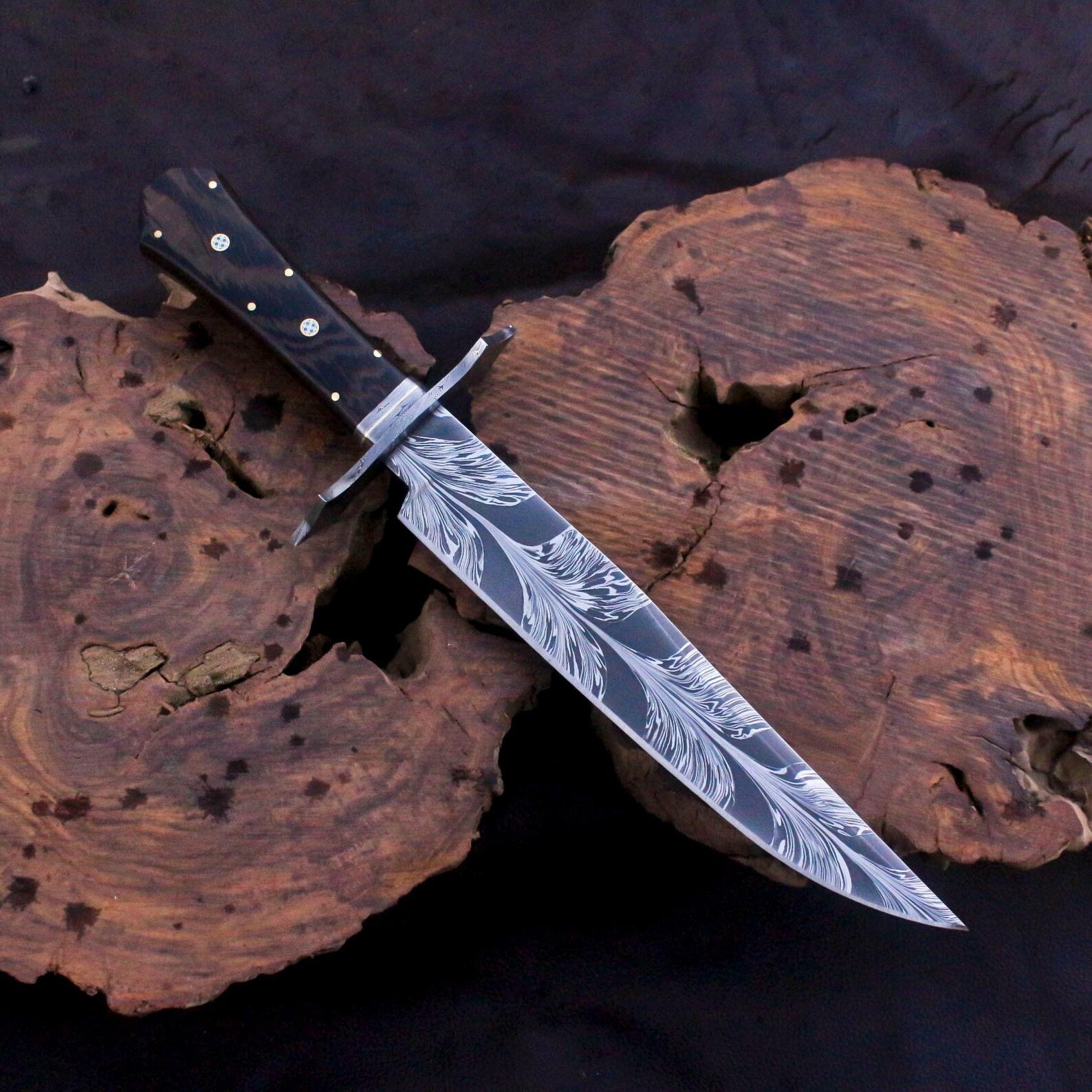  Handmade Damascus steel Feather Pattern Bowie Knife | DRSKNIVES HUB 