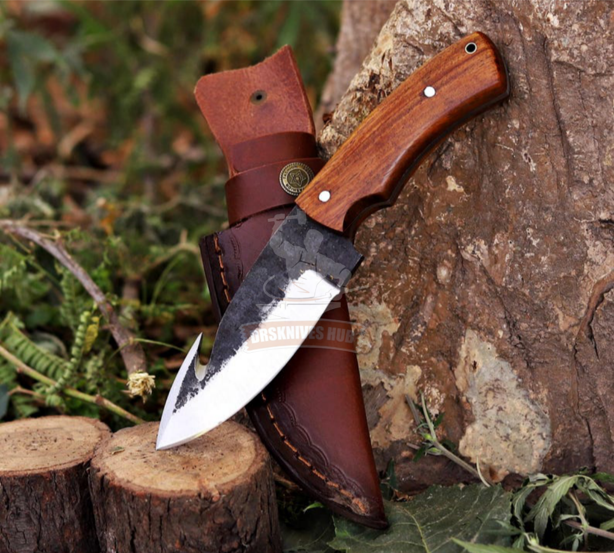 High Carbon Steel Skinning Knife with Gut Hook: Rosewood Handle, Leather Sheath