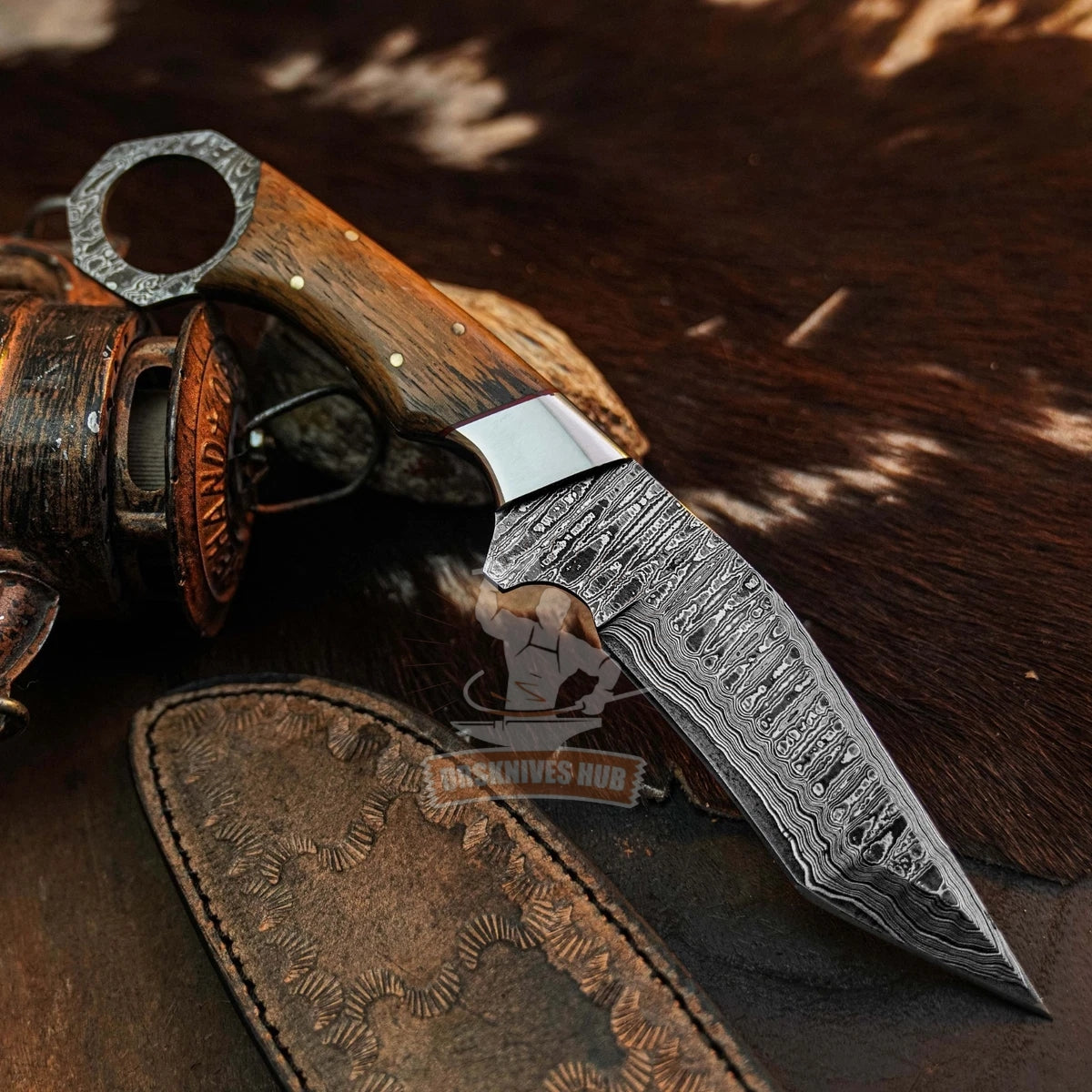 9.7" inch Damascus Tactical Knife Full Tang wood Handle Blade Leather Sheath