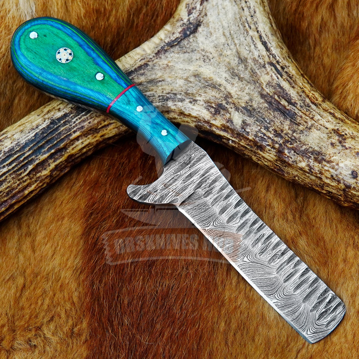 Western Style Cowboy Damascus Steel knife With Leather Sheath And Wood Handle