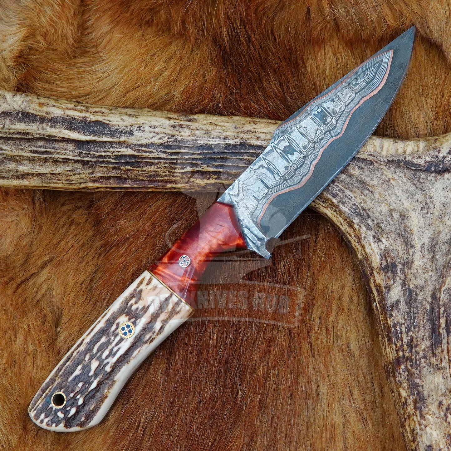 Handmade Damascus hunting knife with stag and resin handle and leather sheath