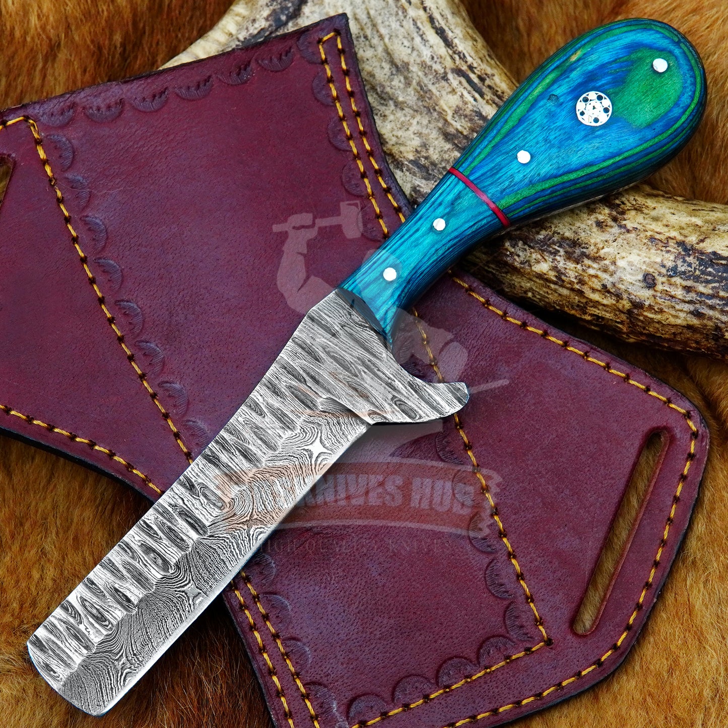 Western Style Cowboy Damascus Steel knife With Leather Sheath And Wood Handle