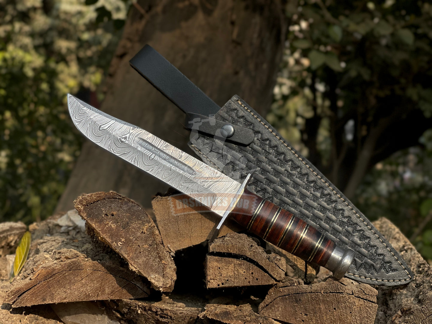 Handcrafted Damascus Steel Blade Bowie Knife Featuring a Leather Handle | DRSKNIVES HUB